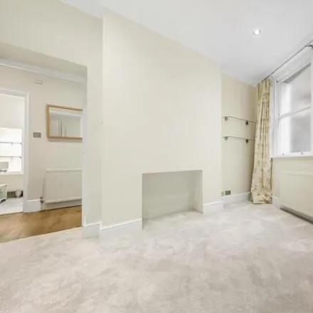 Image 9 - D'Oyley Street, Londres, London, Sw1x - Apartment for rent