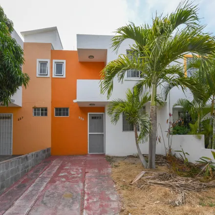 Buy this studio house on Calle Naranjo in 13098 Bucerías, NAY