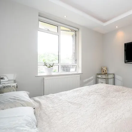 Image 7 - Turner House, St John's Wood Terrace, London, NW8 6LN, United Kingdom - Apartment for rent