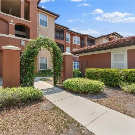 Buy this 3 bed condo on 5575 Arnold Palmer Drive in Orlando, FL 32811
