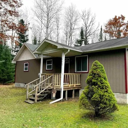 Buy this 3 bed house on 9466 Sullivan Drive in Keno, Au Sable Township