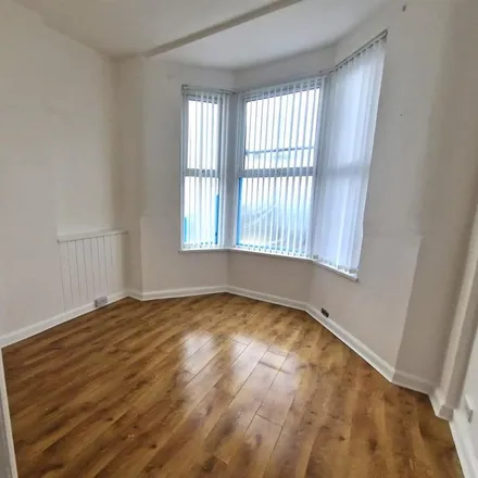 Image 6 - Walton Junction, Highfield Road, Liverpool, L9 1AS, United Kingdom - Apartment for rent
