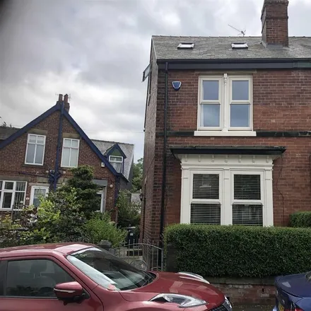 Rent this 3 bed duplex on Tom Lane in Sheffield, S10 3PU