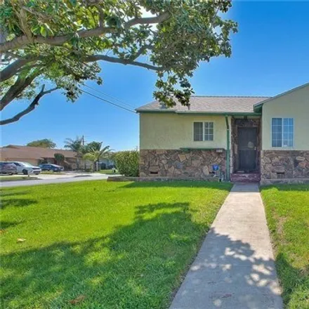 Buy this 3 bed house on 388 West Etiwanda Avenue in Rialto, CA 92376