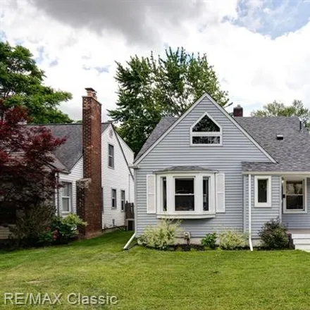 Buy this 3 bed house on 1606 East Lincoln Avenue in Royal Oak, MI 48067