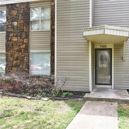 Buy this 2 bed condo on 7485 South Yale Avenue in Tulsa, OK 74136