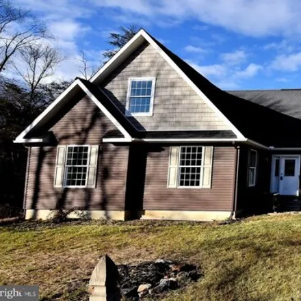 Buy this 6 bed house on 3687 Cannon Hill Road in Berkeley County, WV 25427