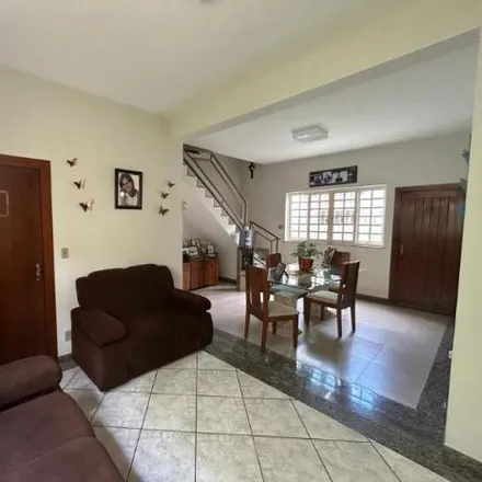 Buy this 5 bed house on Rua Vereador Pedro Maciel in Nossa Senhora do Carmo, Sete Lagoas - MG