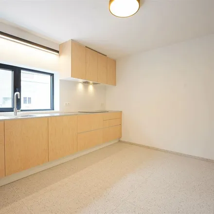Rent this 2 bed apartment on Pont des Chaînes in Rue Pont des Chaînes, 4500 Huy