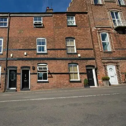Rent this 3 bed townhouse on Penn Croft Lane in Sedgley Road, South Staffordshire