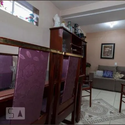 Rent this 4 bed house on Rua Luiz Parigot de Souza 320 in Portão, Curitiba - PR