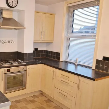 Rent this 2 bed townhouse on BicycleBuzz in Wellington Road, Telford and Wrekin