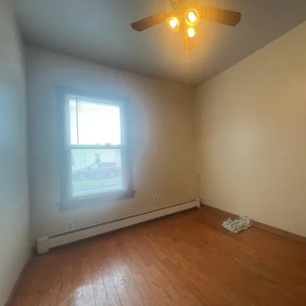 Image 4 - 177 Washington Street, Canal District, Worcester, MA 01655, USA - Apartment for rent