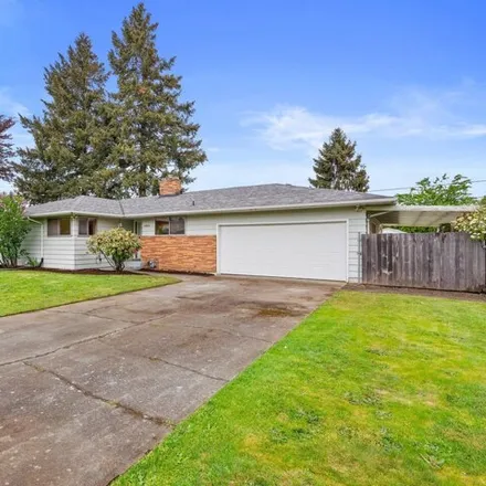 Buy this 4 bed house on 14045 Northeast Sacramento Street in Portland, OR 97230