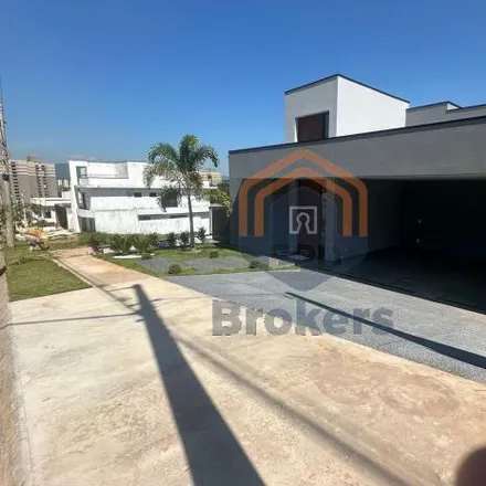 Buy this 3 bed house on Rua Luiz Pelissoli in Vila Rio Branco, Jundiaí - SP