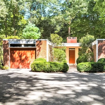Buy this 3 bed house on 383 Wahackme Road in New Canaan, CT 06840