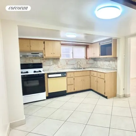 Image 5 - 1180 71st St # 1, Brooklyn, New York, 11228 - Apartment for rent