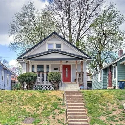 Buy this 4 bed house on 338 North Brighton Avenue in Kansas City, MO 64123