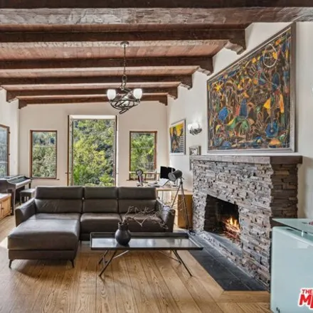 Image 1 - 10037 Reevesbury Drive, Beverly Hills, CA 90210, USA - House for sale