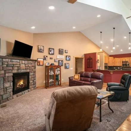Image 9 - 1198 Laura Lee Court, Madison, SD 57042, USA - House for sale