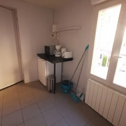 Rent this 1 bed apartment on 53 Rue de Buffon in 76000 Rouen, France