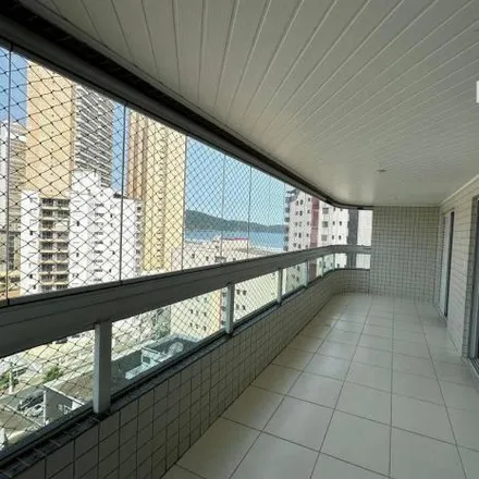 Rent this 4 bed apartment on Rua Itararé 40 in Guilhermina, Praia Grande - SP