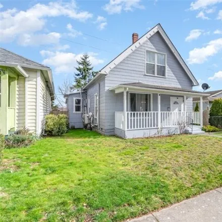 Buy this 4 bed house on E MARINE VIEW DR and 13TH ST in East Marine View Drive, Everett