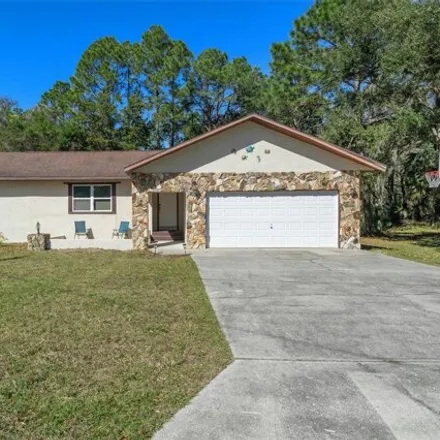 Buy this 3 bed house on 4060 N Little Hawk Pt in Crystal River, Florida