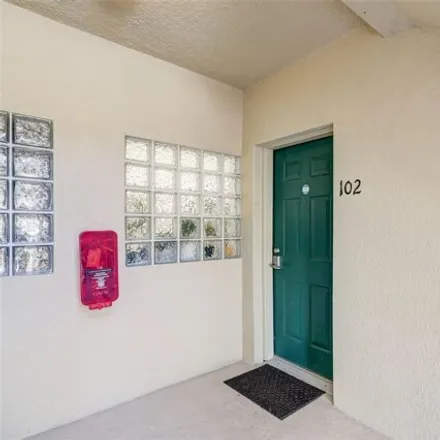 Image 2 - 9604 Seadale Court, Riverview, FL 33568, USA - Condo for sale