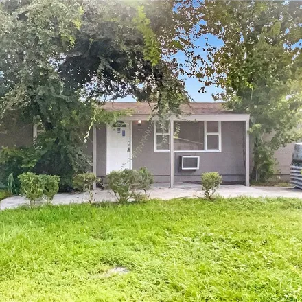 Buy this 3 bed house on 1911 Summerlin Avenue in Wynwood, Sanford