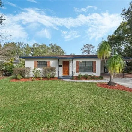 Buy this 3 bed house on Oglethorpe Place in Orlando, FL 32804