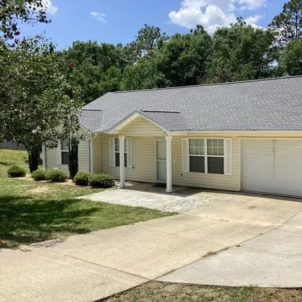 Image 1 - 304 Lakeview Drive, Crestview, FL 32536, USA - House for rent