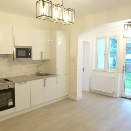 Rent this 2 bed apartment on Russell Gardens in London, NW11 9NJ