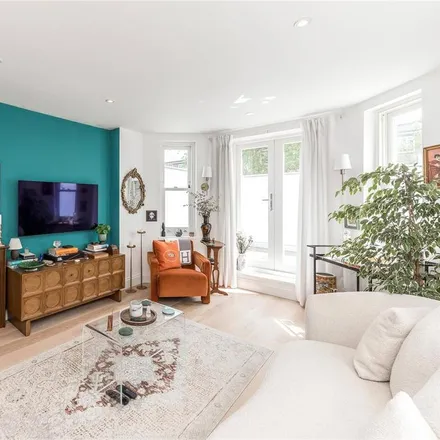 Image 1 - Montrell Road, London, SW2 4QD, United Kingdom - Apartment for rent