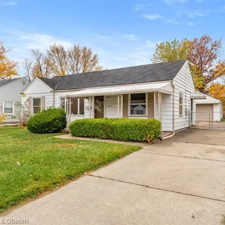 Image 2 - 26095 Normandy Street, Roseville, MI 48066, USA - House for sale