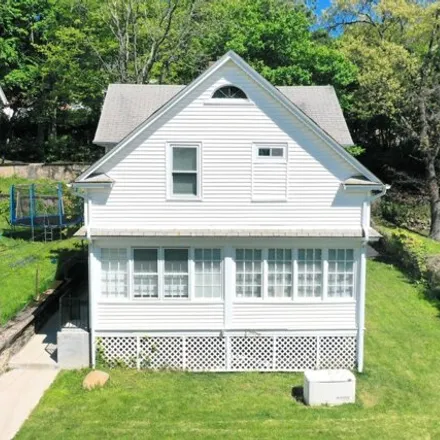 Buy this 4 bed house on 390 Farmington Avenue in Waterbury, CT 06710