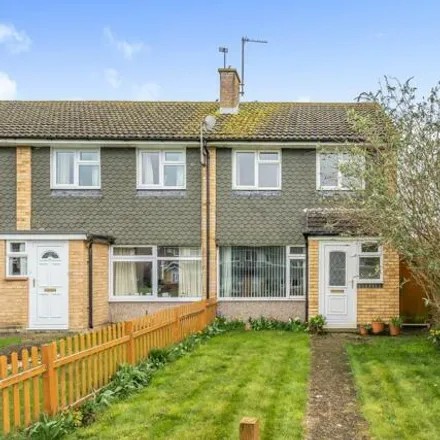 Buy this 3 bed townhouse on Thatcham Reedbed Nature Reserve in Exmoor Road, Thatcham