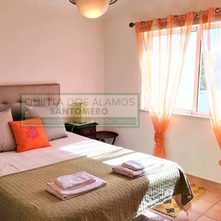 Rent this 3 bed house on 8200-614 Distrito de Évora