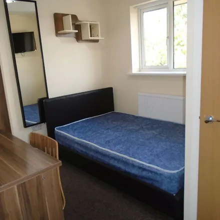 Rent this 7 bed apartment on 25 Heeley Road in Selly Oak, B29 6DP