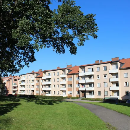 Rent this 3 bed apartment on Filarevägen in Östermalmsvägen, 612 40 Finspång