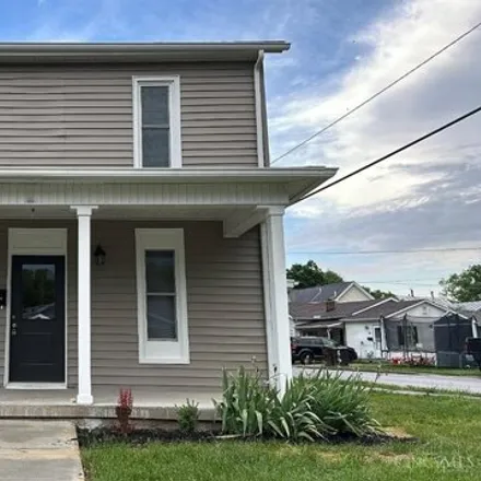 Buy this 3 bed house on 803 Main St in Franklin, Ohio