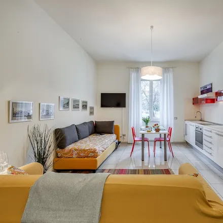 Image 2 - Viale Coni Zugna 34 - Apartment for rent