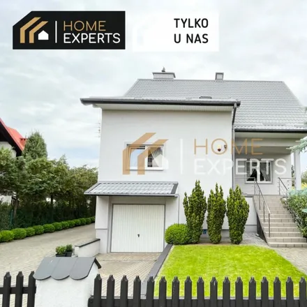 Buy this 5 bed house on Długa 41 in 83-031 Cieplewo, Poland