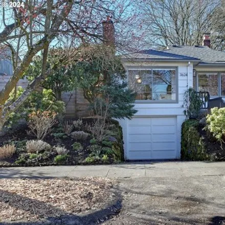 Buy this 3 bed house on 3624 Northeast Holman Street in Portland, OR 97211