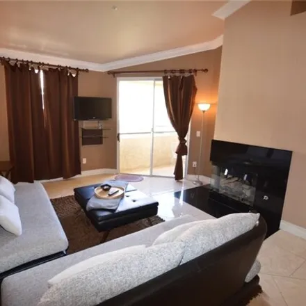 Image 2 - Meridian Residences Building 6, 260 East Flamingo Road, Paradise, NV 89169, USA - Condo for rent