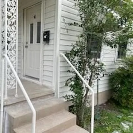 Image 3 - 604 East North Loop Boulevard, Austin, TX 78751, USA - House for rent