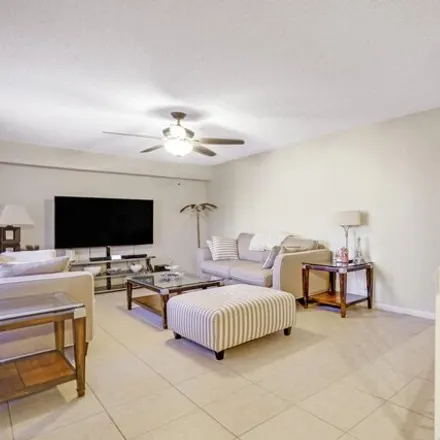 Image 4 - 5216 52nd Way, West Palm Beach, FL 33409, USA - Townhouse for sale
