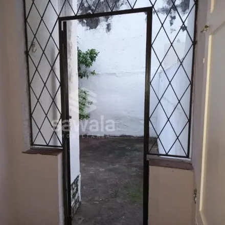 Buy this 2 bed apartment on Rua Rosa e Silva in Grajaú, Rio de Janeiro - RJ
