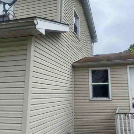 Image 2 - 164 18th Street, Sharpsville, Mercer County, PA 16150, USA - House for sale