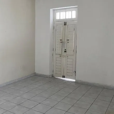 Rent this 6 bed house on Avenida Manoel Borba 445 in Boa Vista, Recife - PE